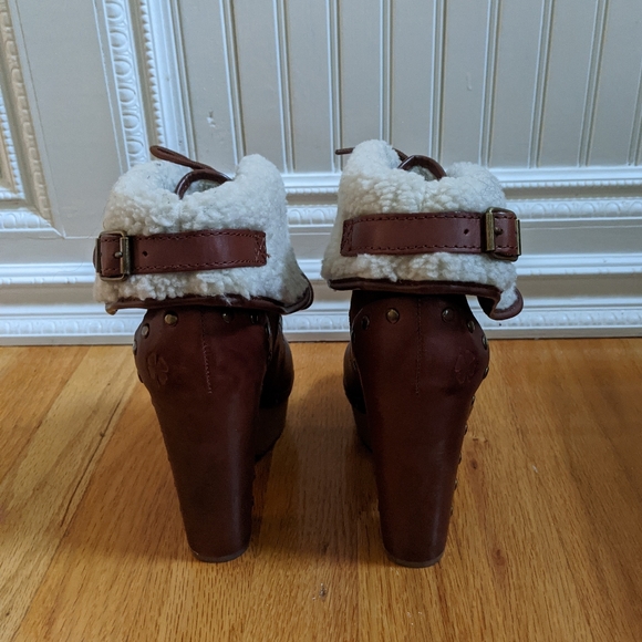 Lucky Brand Leather ankle booties . Size 6 - Picture 6 of 9